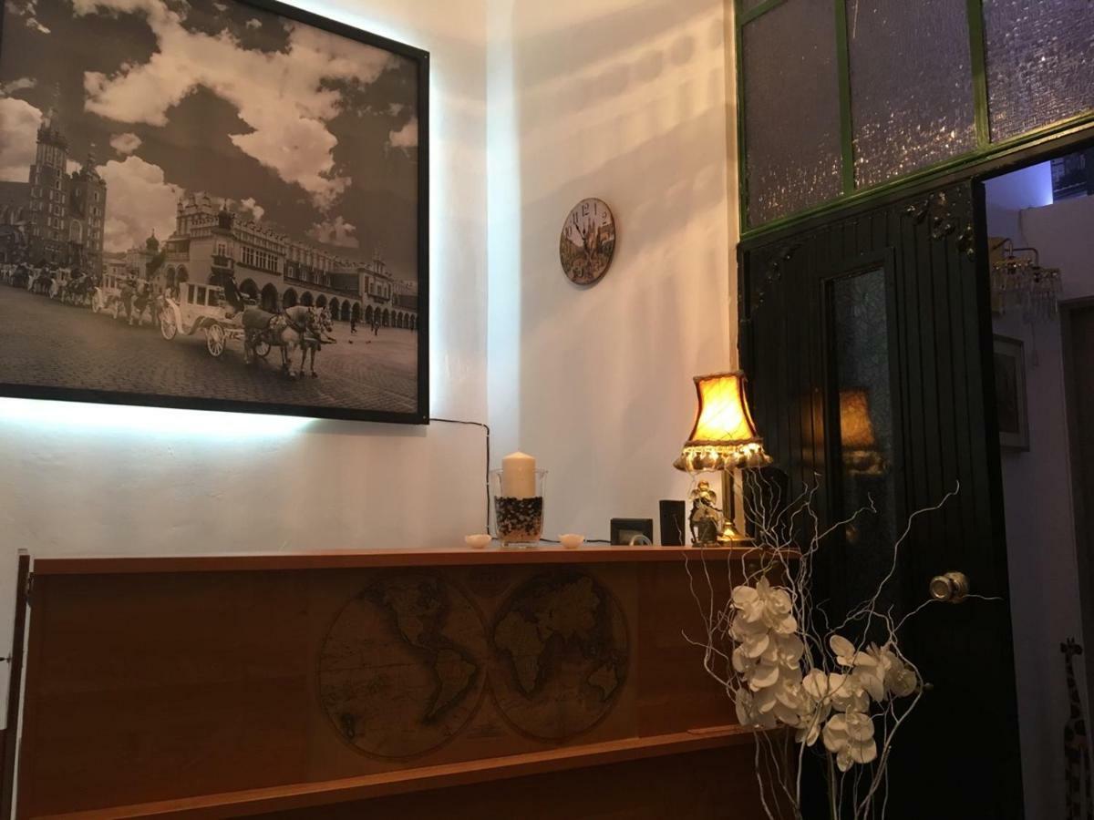 كراكوفيا Old Cracow Apartments المظهر الخارجي الصورة