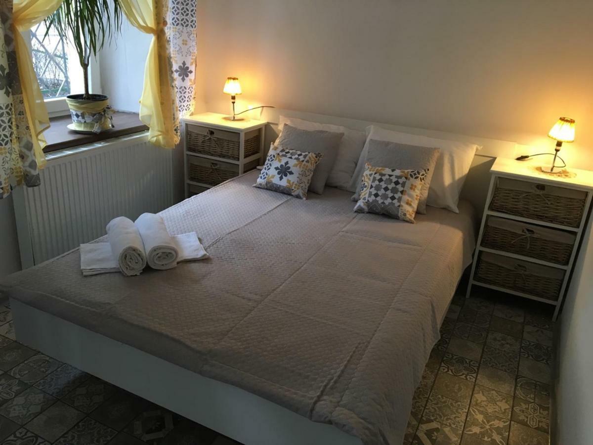 كراكوفيا Old Cracow Apartments المظهر الخارجي الصورة
